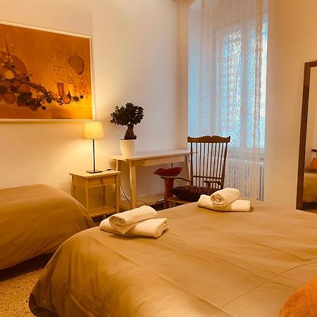 Veranda Liberty, Luxury Apartment ลาสเปเซีย ภายนอก รูปภาพ